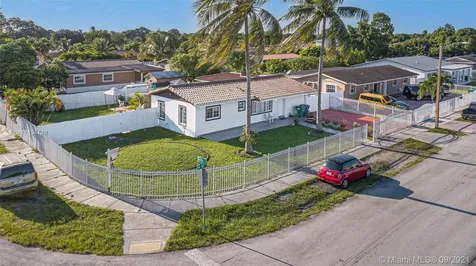 18604 NW 47th Place Miami Gardens FL 33055