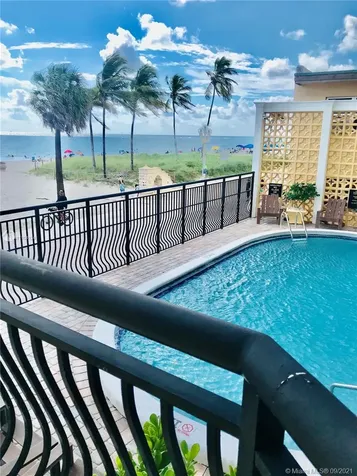 1815 N Surf Road Hollywood FL 33019