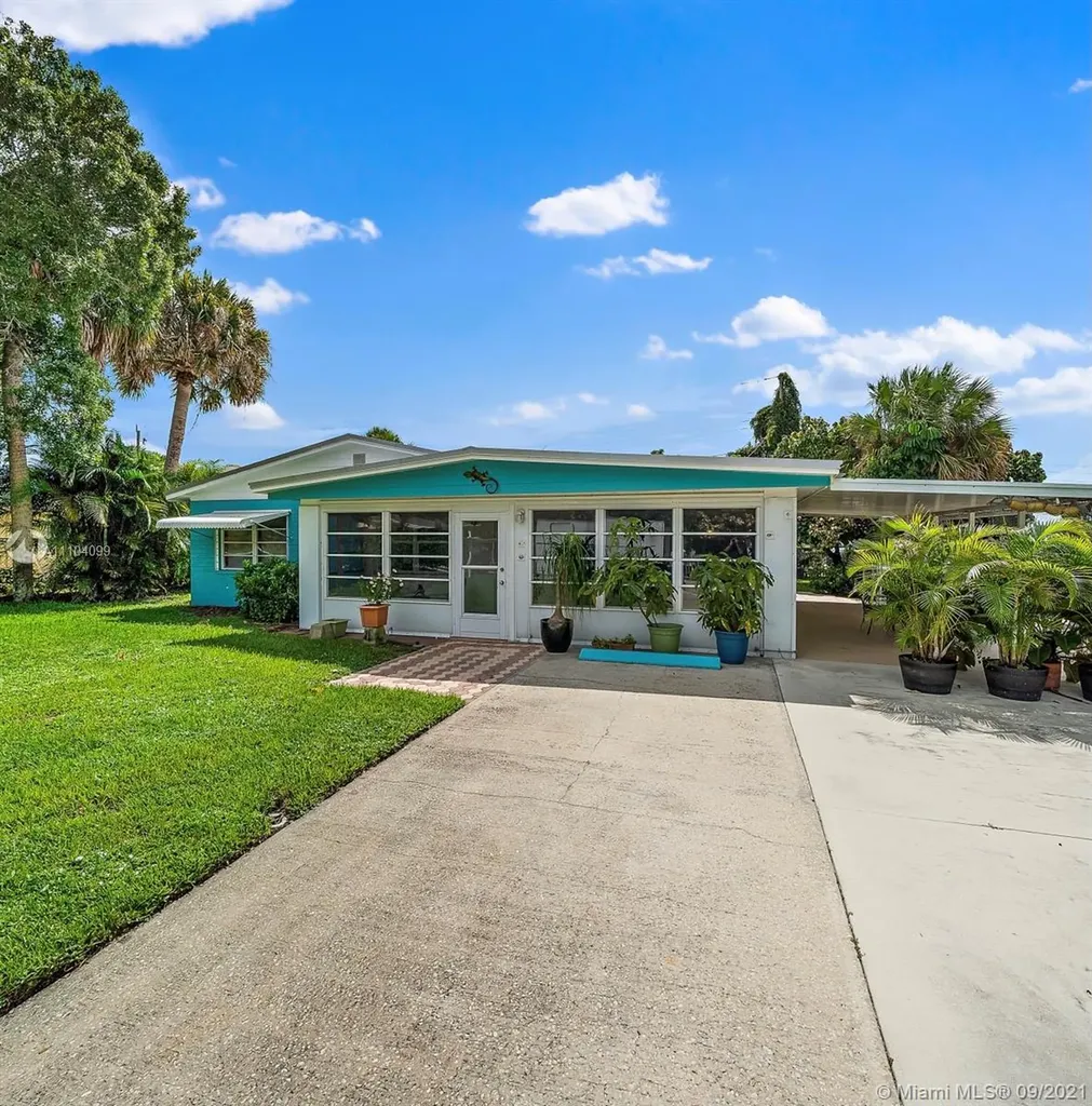 1624 NE Orion Street Jensen Beach FL 34957