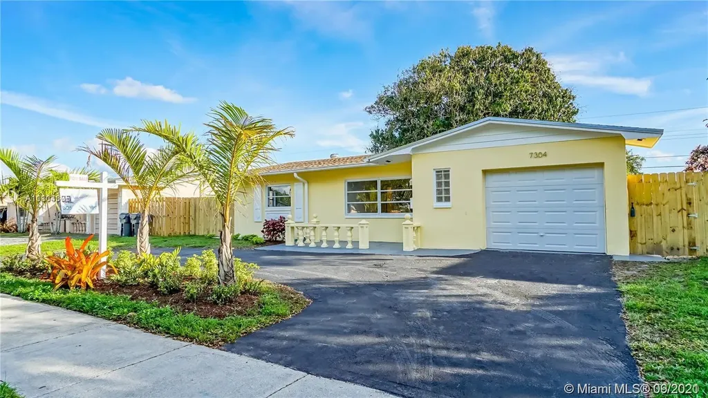7304 Mckinley Street Hollywood FL 33024
