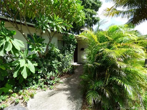 181 NW 17th Court Pompano Beach FL 33060