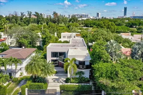 2125 N Bay Road Miami Beach FL 33140