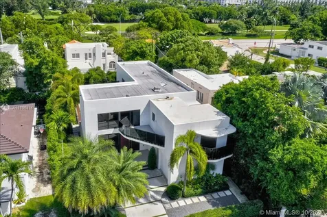 2125 N Bay Road Miami Beach FL 33140
