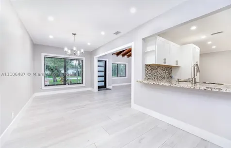 160 South Drive Miami Springs FL 33166
