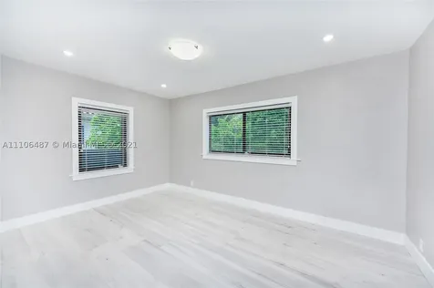 160 South Drive Miami Springs FL 33166