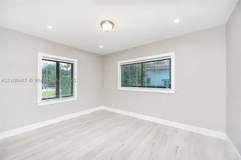 160 South Drive Miami Springs FL 33166
