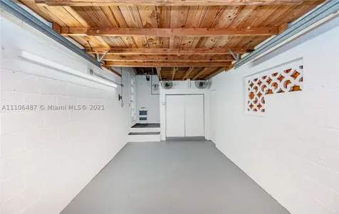 160 South Drive Miami Springs FL 33166