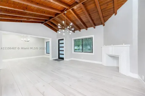 160 South Drive Miami Springs FL 33166