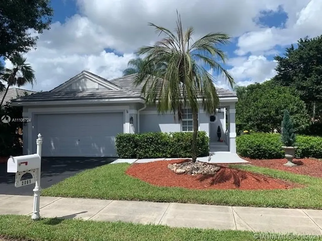 2965 Myrtle Oak Circle Davie FL 33328