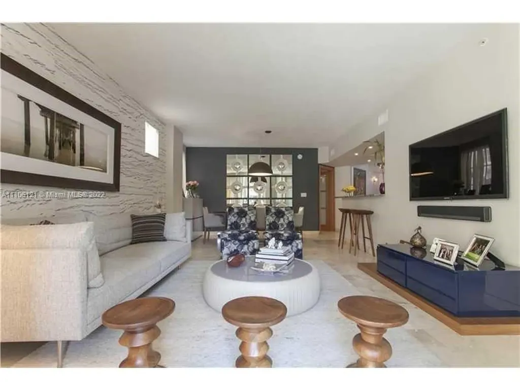 140 Meridian Avenue Miami Beach FL 33139