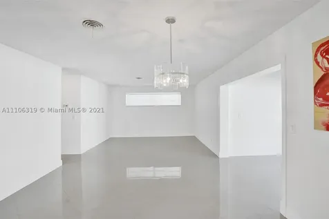 1102 N 13th Avenue Hollywood FL 33019