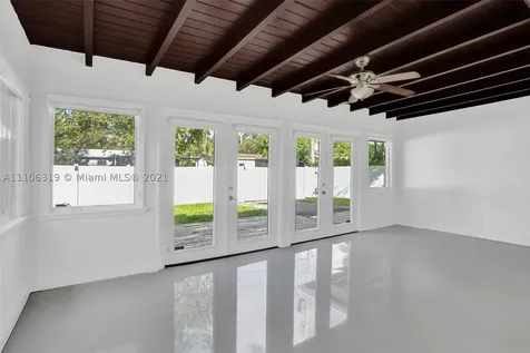 1102 N 13th Avenue Hollywood FL 33019