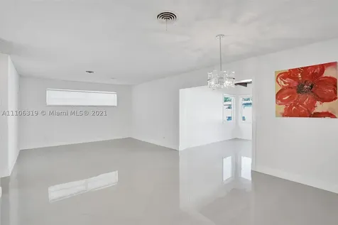 1102 N 13th Avenue Hollywood FL 33019