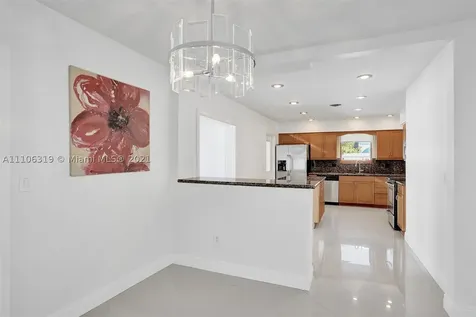 1102 N 13th Avenue Hollywood FL 33019