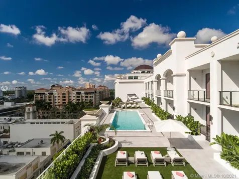 275 Giralda Avenue Coral Gables FL 33134