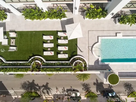 275 Giralda Avenue Coral Gables FL 33134