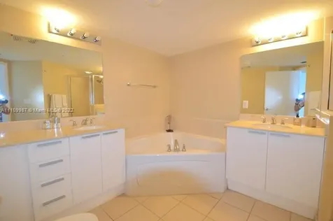 16699 Collins Avenue Sunny Isles Beach FL 33160