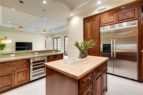 200 Ridgewood Road Coral Gables FL 33133