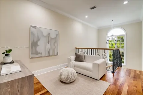 200 Ridgewood Road Coral Gables FL 33133