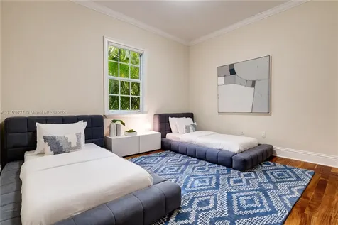 200 Ridgewood Road Coral Gables FL 33133