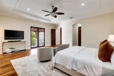 200 Ridgewood Road Coral Gables FL 33133