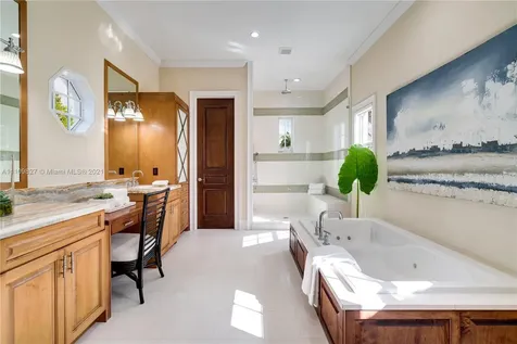 200 Ridgewood Road Coral Gables FL 33133
