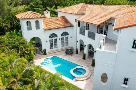 200 Ridgewood Road Coral Gables FL 33133