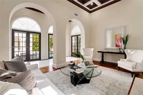200 Ridgewood Road Coral Gables FL 33133