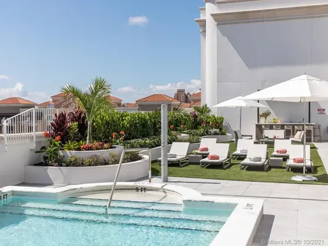 275 Giralda Avenue Coral Gables FL 33134