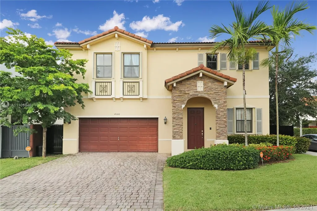 4300 SW 164th Path Miami FL 33185