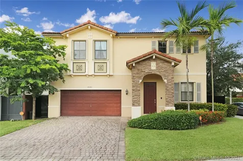 4300 SW 164th Path Miami FL 33185