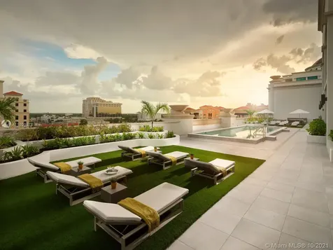 275 Giralda Avenue Coral Gables FL 33134