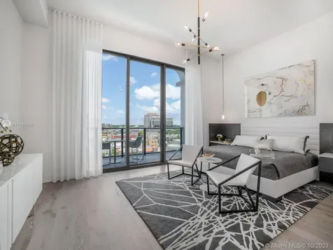 275 Giralda Avenue Coral Gables FL 33134