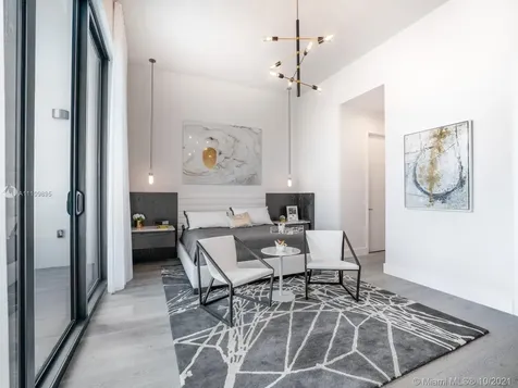 275 Giralda Avenue Coral Gables FL 33134
