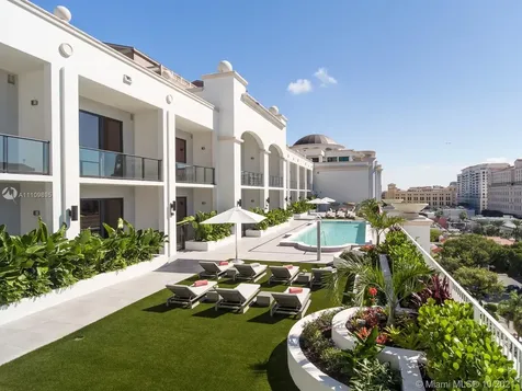275 Giralda Avenue Coral Gables FL 33134