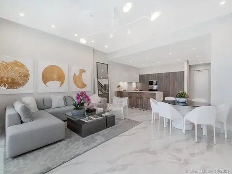 275 Giralda Avenue Coral Gables FL 33134