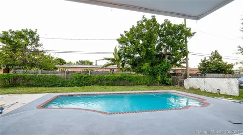 7681 Sheridan Street Hollywood FL 33024