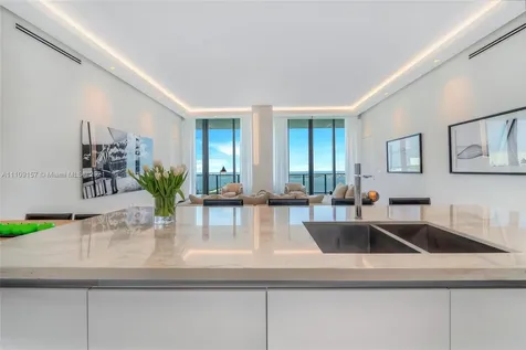 480 NE 31 Street Miami FL 33137