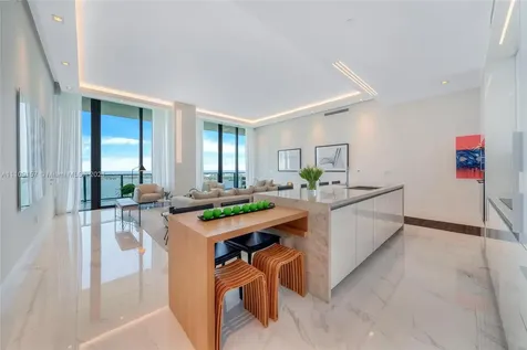 480 NE 31 Street Miami FL 33137