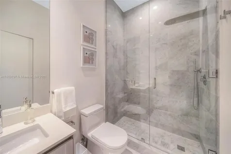 480 NE 31 Street Miami FL 33137