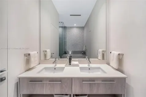 480 NE 31 Street Miami FL 33137
