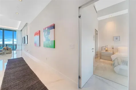 480 NE 31 Street Miami FL 33137