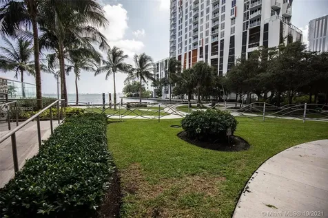 460 NE 28th Street Miami FL 33137
