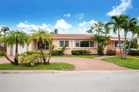 8900 Abbott Avenue Surfside FL 33154