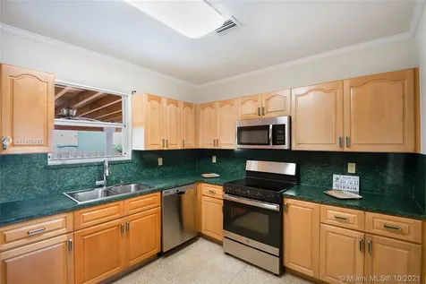 8900 Abbott Avenue Surfside FL 33154