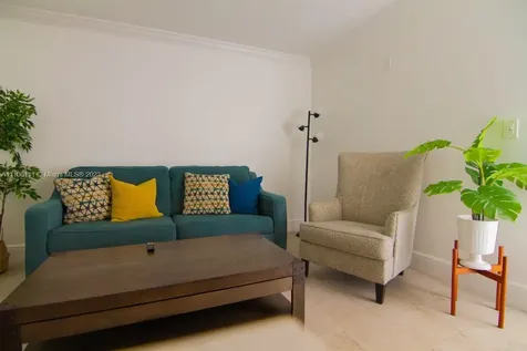 753 Michigan Miami Beach FL 33139