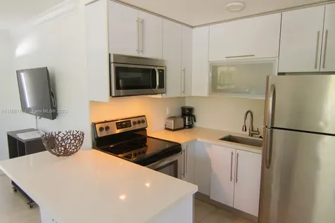 753 Michigan Miami Beach FL 33139