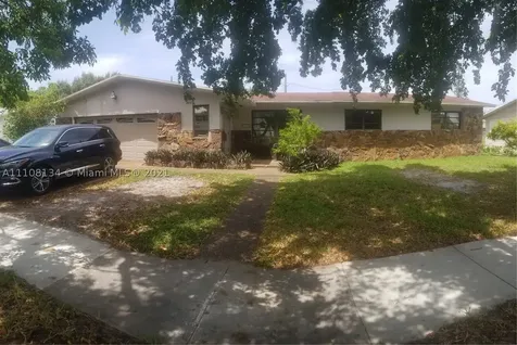17120 NE 14th Avenue North Miami Beach FL 33162
