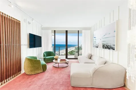2201 Collins Avenue Miami Beach FL 33139