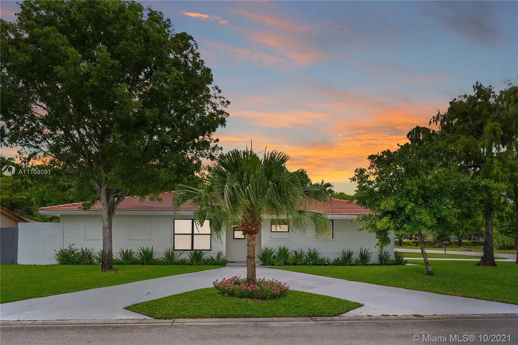 1392 NW 93rd Terrace Coral Springs FL 33071